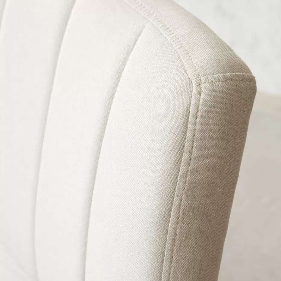 Best Sale Aiko Chaise de bureau rembourrée beige avec accoudoirs et roulettes Salles À Manger | Chaises De Bureau