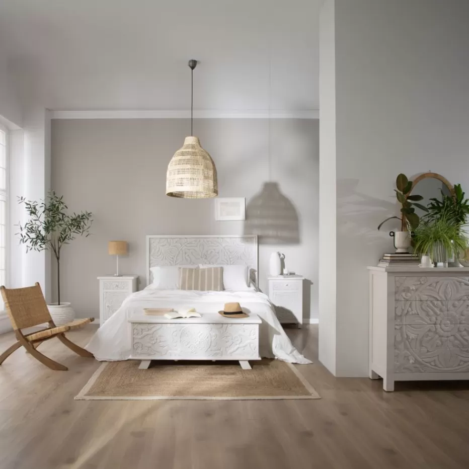 Clearance Indira Coffre de rangement en bois massif blanc sculpté de manguier Bancs Et Coffres | Bancs Et Coffres